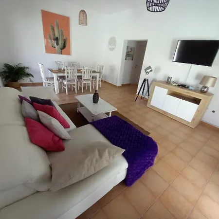 בית נופש Casa Vacacional Liberty *